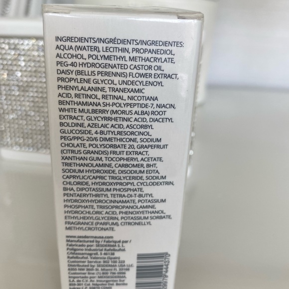 LOW START!! Sesderma face brightening serum - Picture 3 of 6